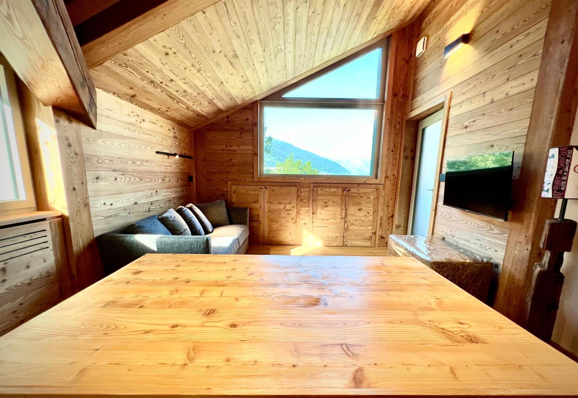 Montview Villa Aosta Bagian luar foto